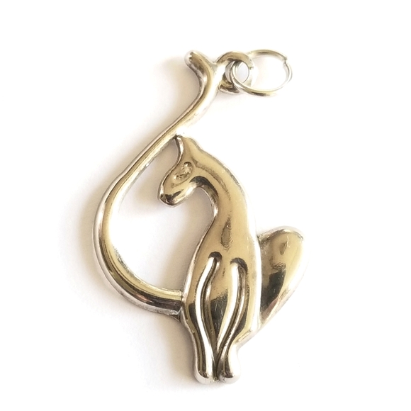 Kitty cat pendant charm silver tone Long tailed - Picture 1 of 7